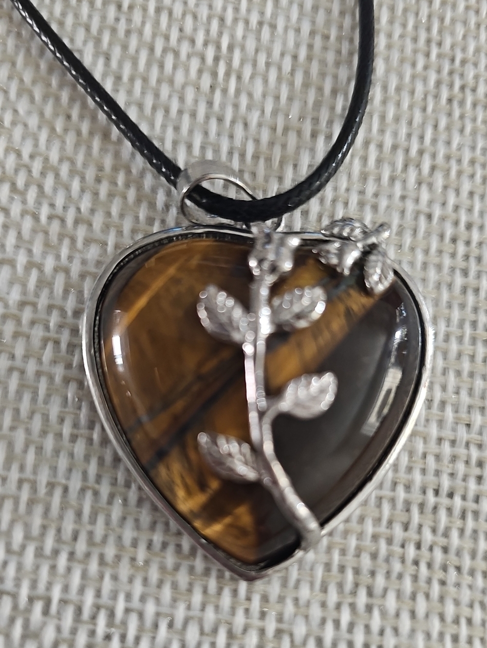 Heart-Shaped Tiger Eye Pendant Necklace with Silver Leaf Accent